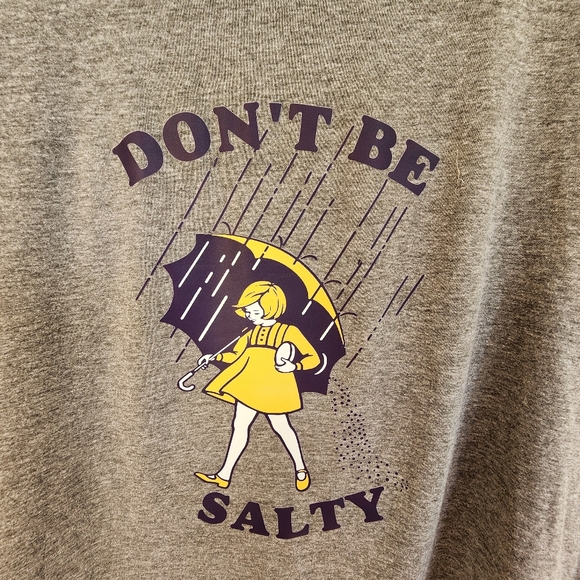 Gray Graphic Short Sleeve Tee - Picture 2 of 3